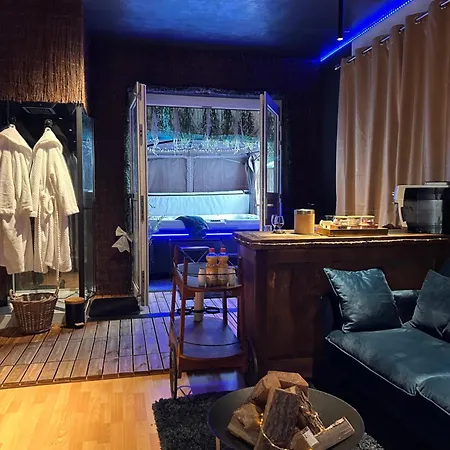 ベッド・アンド・ブレックファスト L Escale Privatif トゥルネー